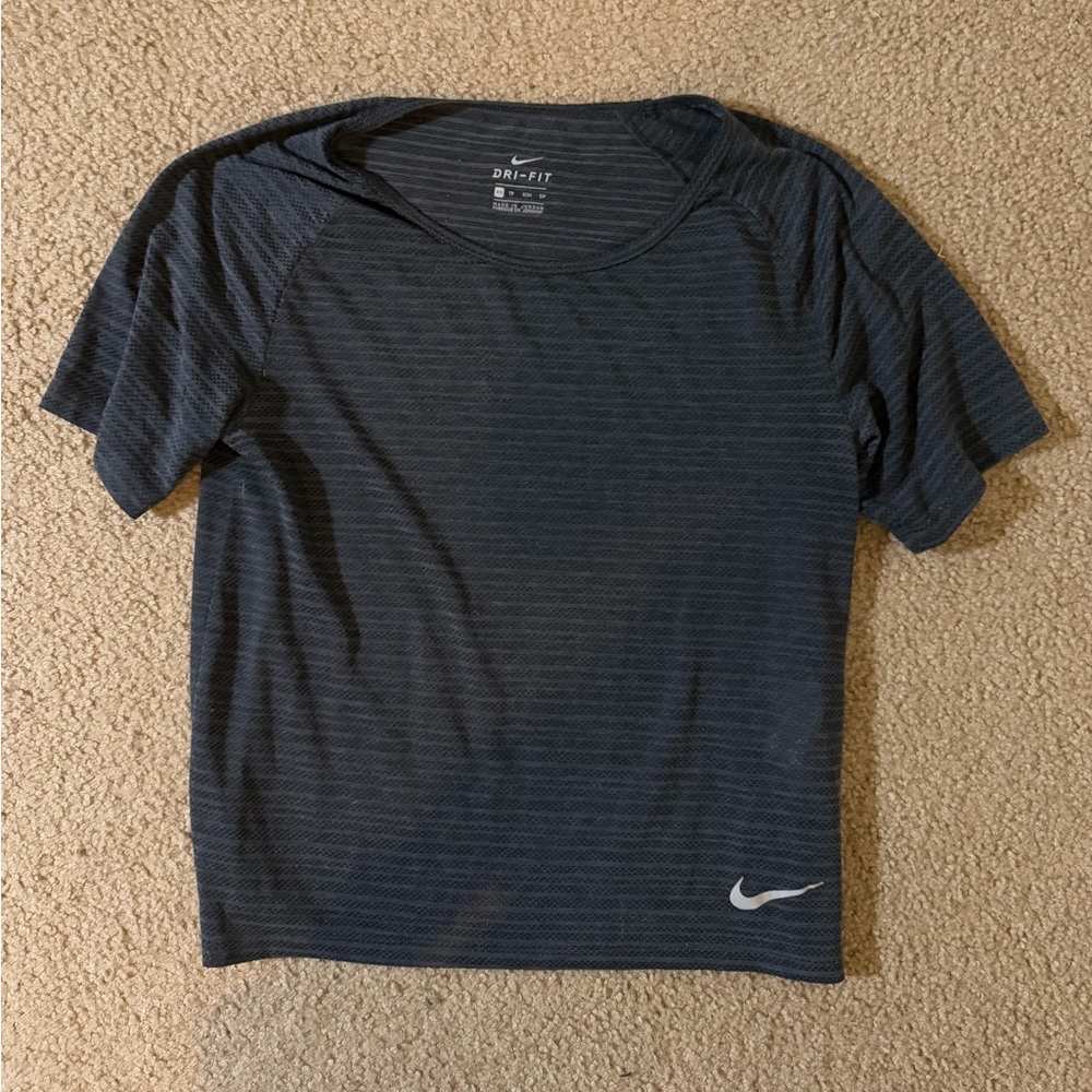 Nike tshirt